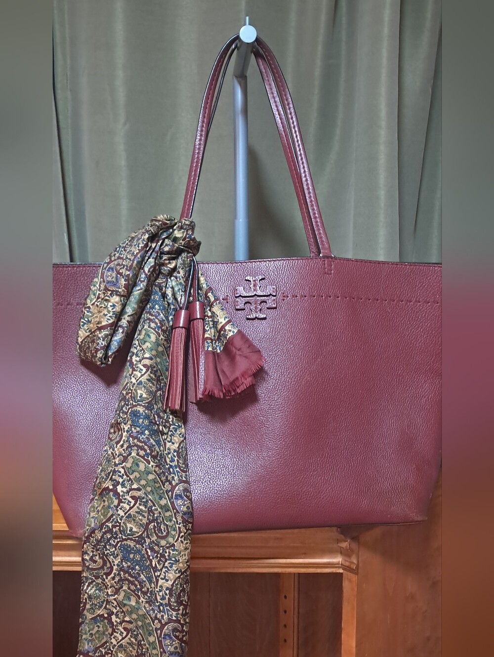 Tory Burch Wine Red Leather Tote with Tassel Scarf Very Clean None Pet Or Smoke